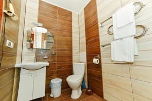 Вилла Жасмин. Люкс трехместный двухкомнатный 13