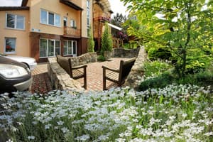 Red Stone Hotel 3