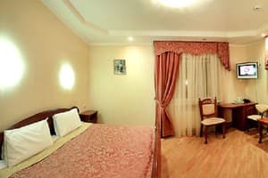 Отель Red Stone Hotel. Полулюкс двухместный (202, 204) 1