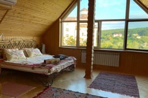 Гостинний двір РіОНі. Сімейний 6-місний Апартаменти  3 спальні 13