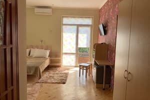 Гостиный двор РиОни. Семейный 4-местный Коннект 5