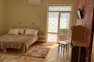 Гостиный двор РиОни. Семейный 4-местный Коннект 8