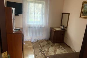 Коттедж У Роксолани. Люкс двухместный  двухкомнатный (2+2 детей) 3