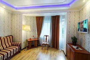 Спа-отель Виктор. Полулюкс двухместный двухкомнатный 3