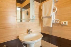 Отель Villa Zhanna Central Park. Апартаменты 4-местный с 1 спальней 11